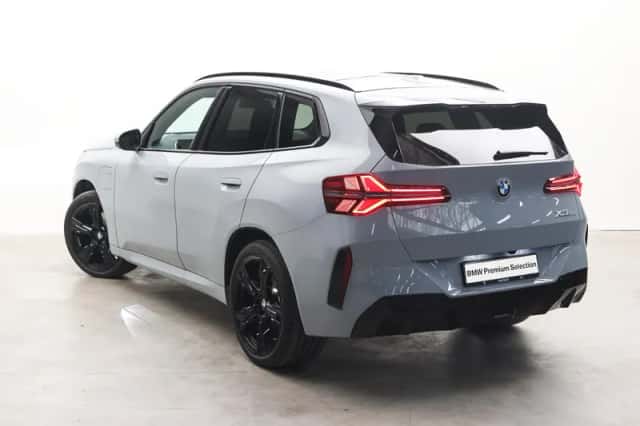 BMW X3 (2026) thumbnail 2