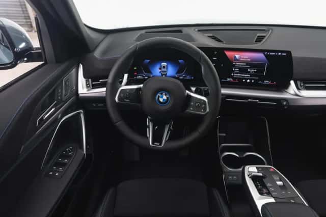 BMW X1 (2026) thumbnail 3
