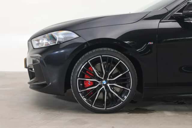 BMW 1-Serie (2024) thumbnail 5