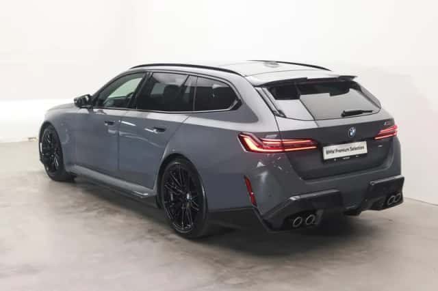 BMW M5 (2025) thumbnail 2