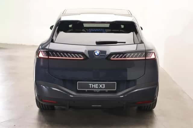 BMW iX3 (2026) thumbnail 6