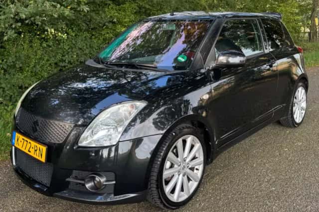 Suzuki Swift (2007) thumbnail 1