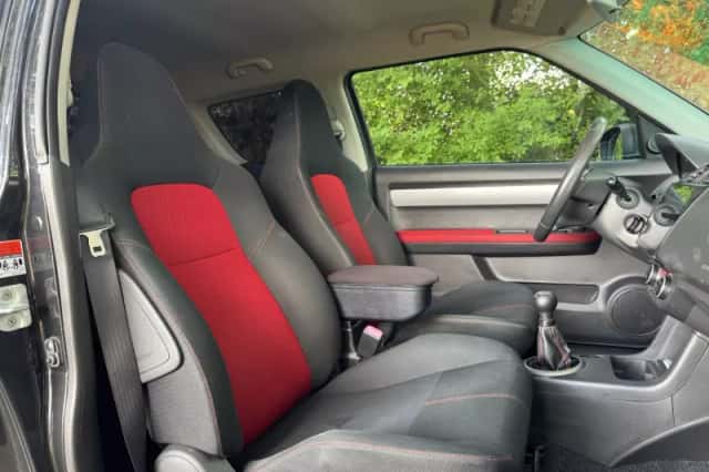 Suzuki Swift (2007) thumbnail 4