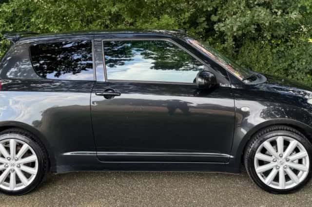 Suzuki Swift (2007) thumbnail 6
