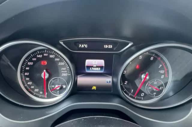 Mercedes-Benz CLA-Klasse (2017) thumbnail 6