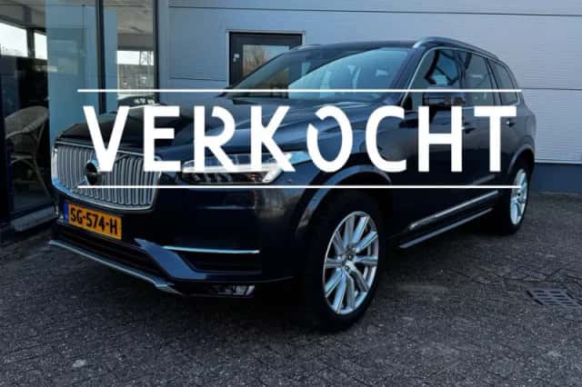 Volvo XC90 (2018) thumbnail 1
