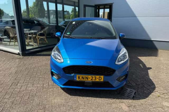 Ford Fiesta (2020) thumbnail 2