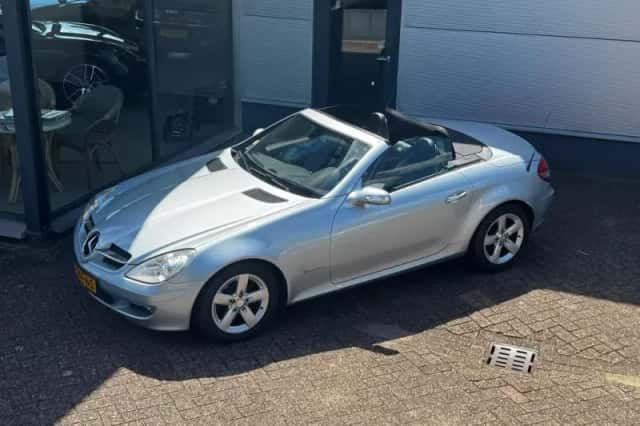 Mercedes-Benz SLK-Klasse (2004) thumbnail 3