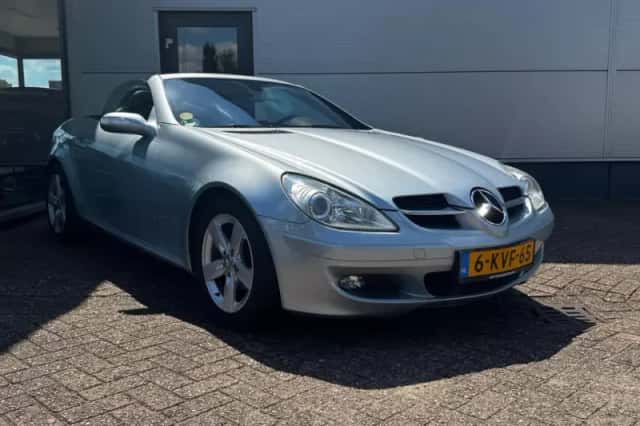 Mercedes-Benz SLK-Klasse (2004) thumbnail 5