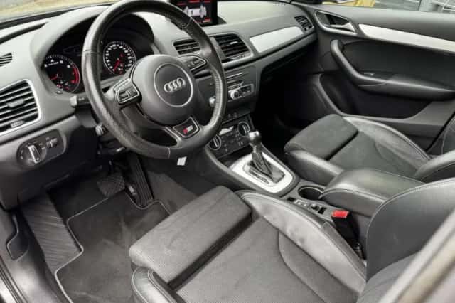 Audi Q3 (2015) thumbnail 5