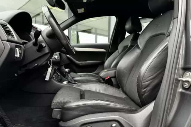 Audi Q3 (2015) thumbnail 6
