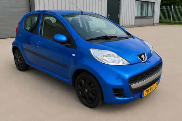 Peugeot 107 (2011) thumbnail 5