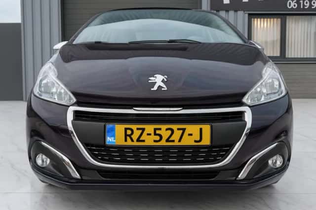 Peugeot 208 (2018) thumbnail 6