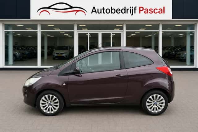 Ford Ka (2009) thumbnail 2