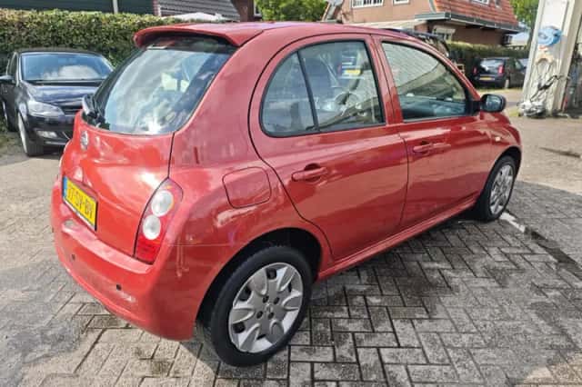 Nissan Micra (2006) thumbnail 3