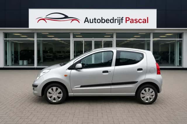 Suzuki Alto (2013) thumbnail 2