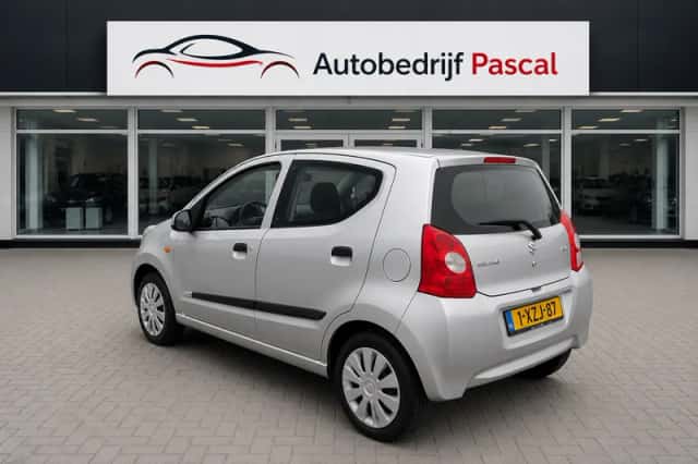 Suzuki Alto (2013) thumbnail 3