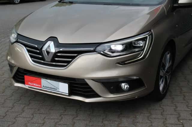 Renault Mégane (2016) thumbnail 14