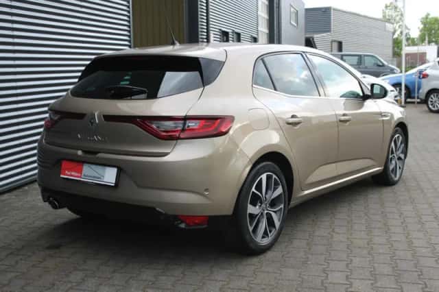 Renault Mégane (2016) thumbnail 18