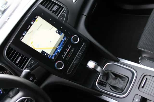 Renault Mégane (2016) thumbnail 8