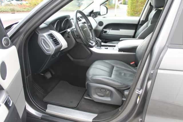 Land Rover Range Rover Sport (2013) thumbnail 2