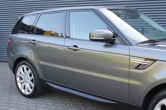 Land Rover Range Rover Sport (2013) thumbnail 18