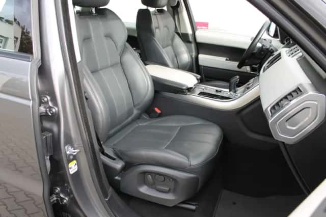Land Rover Range Rover Sport (2013) thumbnail 4