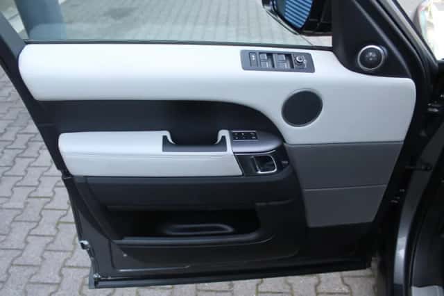 Land Rover Range Rover Sport (2013) thumbnail 5