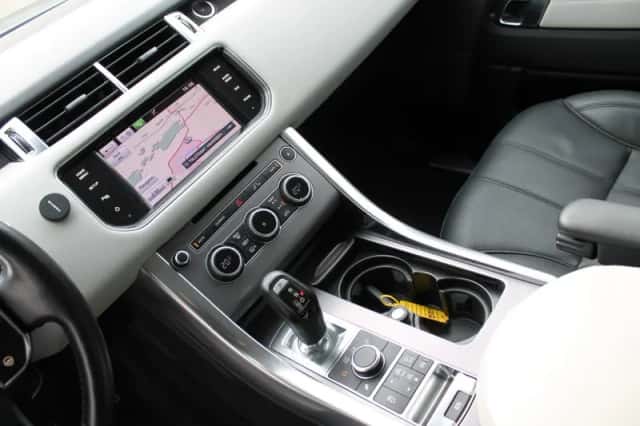 Land Rover Range Rover Sport (2013) thumbnail 8
