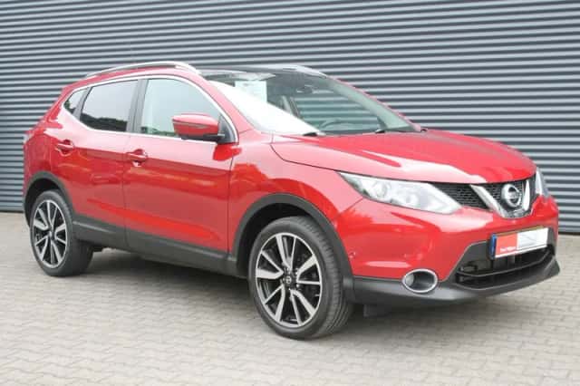 Nissan Qashqai (2015) thumbnail 1