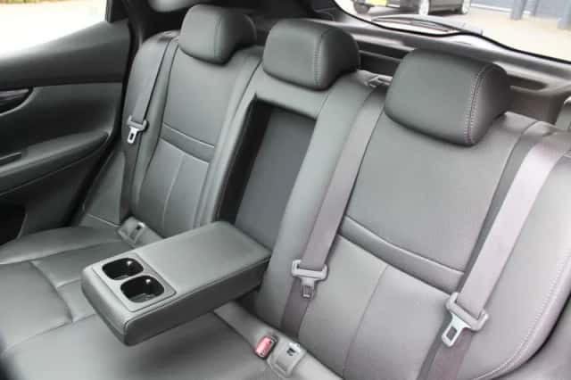 Nissan Qashqai (2015) thumbnail 13