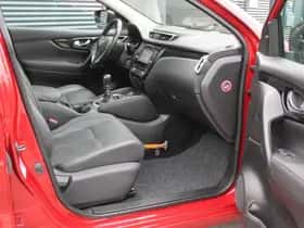 Nissan Qashqai (2015) thumbnail 3