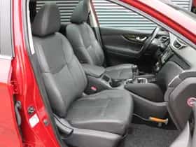Nissan Qashqai (2015) thumbnail 4