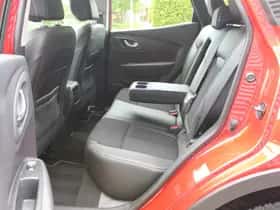 Renault Kadjar (2016) thumbnail 11
