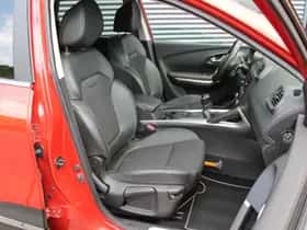 Renault Kadjar (2016) thumbnail 4