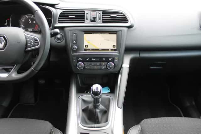 Renault Kadjar (2016) thumbnail 10