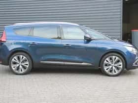 Renault Scénic (2017) thumbnail 17
