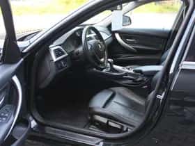 BMW 3-Serie (2013) thumbnail 2