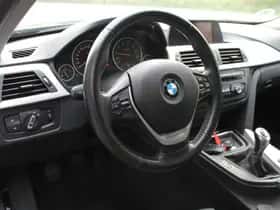 BMW 3-Serie (2013) thumbnail 6