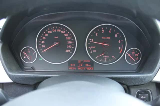 BMW 3-Serie (2013) thumbnail 7