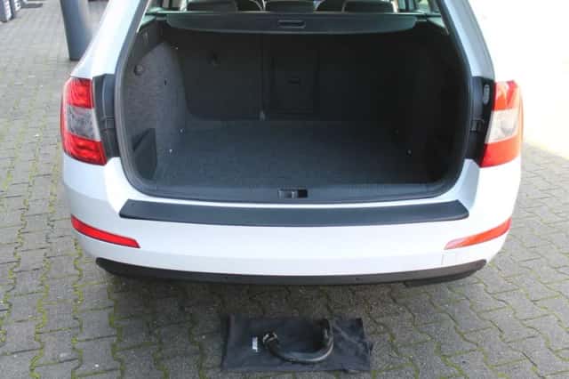 Škoda Octavia (2014) thumbnail 13
