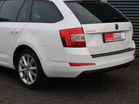 Škoda Octavia (2014) thumbnail 22
