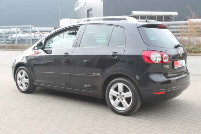 Volkswagen Golf (2008) thumbnail 19