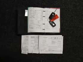 Volkswagen Golf (2008) thumbnail 21