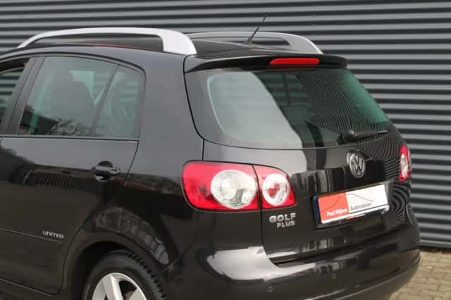 Volkswagen Golf (2008) thumbnail 23