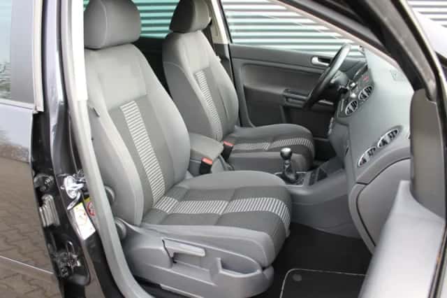 Volkswagen Golf (2008) thumbnail 4