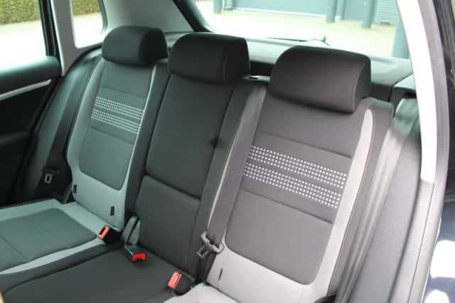 Volkswagen Tiguan (2013) thumbnail 12