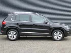 Volkswagen Tiguan (2013) thumbnail 17