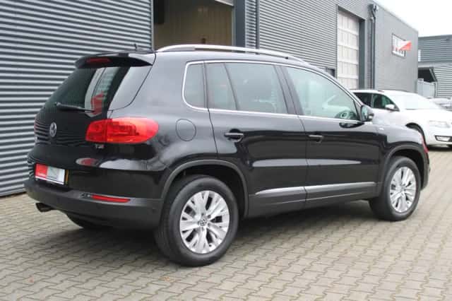 Volkswagen Tiguan (2013) thumbnail 18