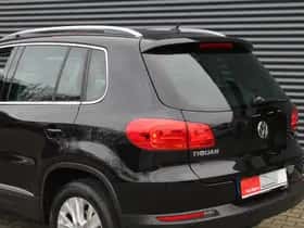 Volkswagen Tiguan (2013) thumbnail 23